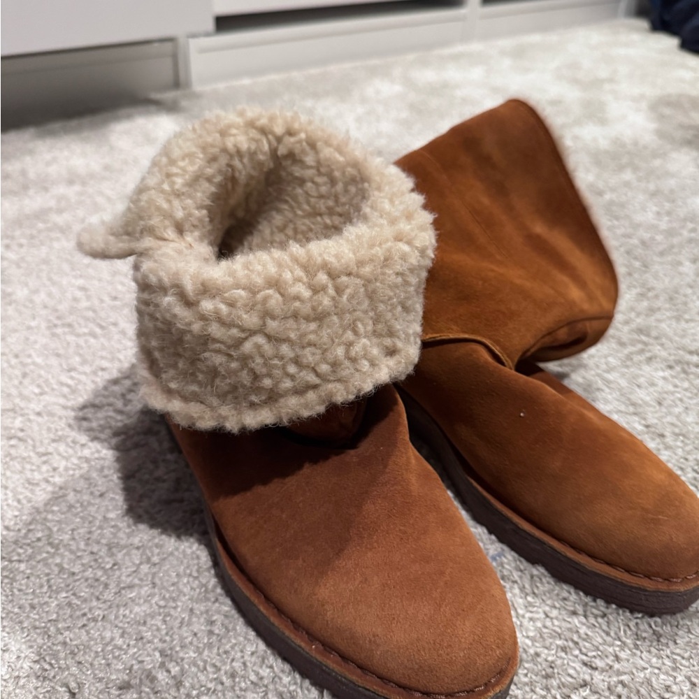 Clarks Tan Shearling Ankle Boots